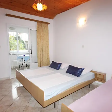 Apartment Apartments With A Parking Space Podaca, Makarska - 4747