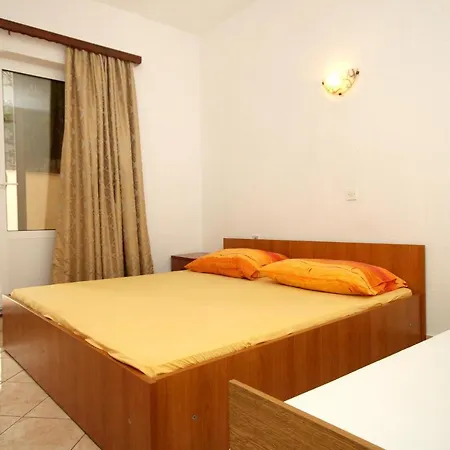 Apartments With A Parking Space Podaca, Makarska - 4747 Apartment