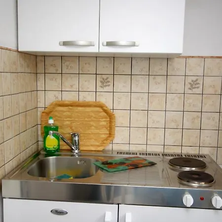 Apartments With A Parking Space Podaca, Makarska - 4747 Apartment Podaca