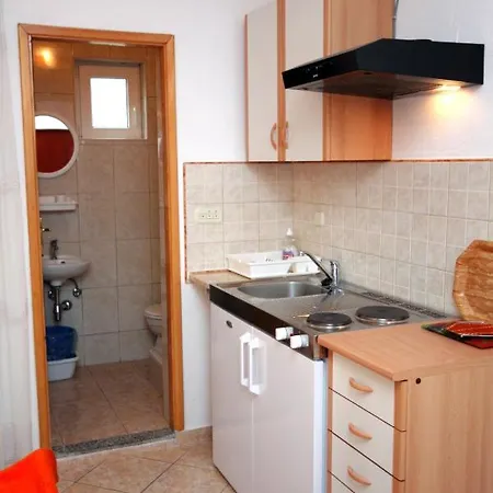 Apartments With A Parking Space Podaca, Makarska - 4747 Apartment