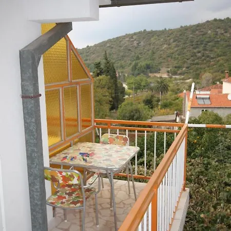 Apartments With A Parking Space Podaca, Makarska - 4747 Apartment