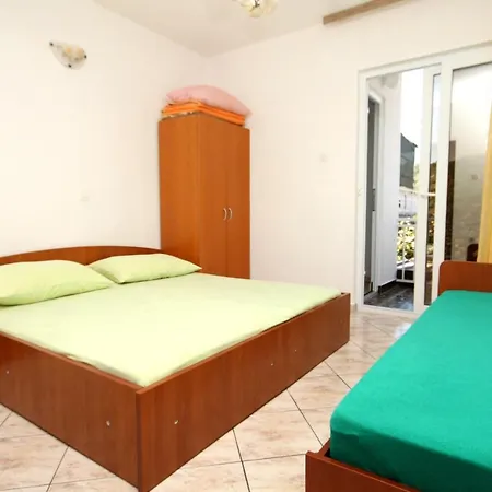 Apartments With A Parking Space Podaca, Makarska - 4747 Apartment *