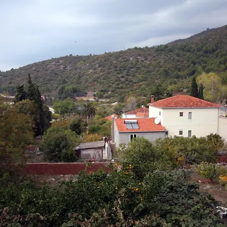 Apartments With A Parking Space Podaca, Makarska - 4747