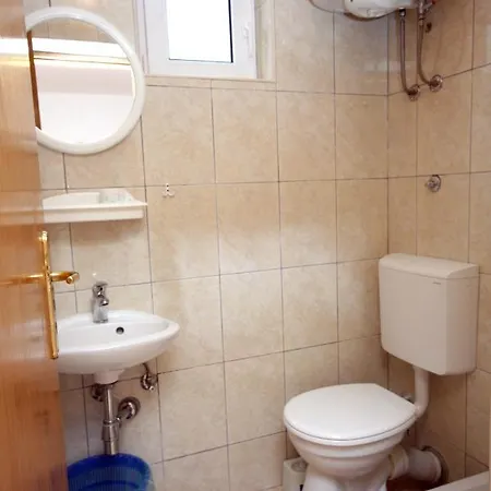 Apartments With A Parking Space Podaca, Makarska - 4747 Apartment