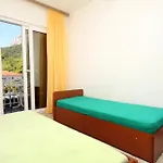 With Parking Space Podaca, Makarska - 4747 波达卡